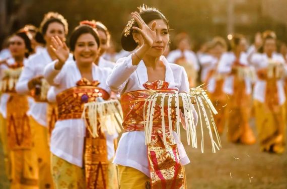 Top Cultural Festivals Around the World to Attend: A Guide to Unforgettable Experiences