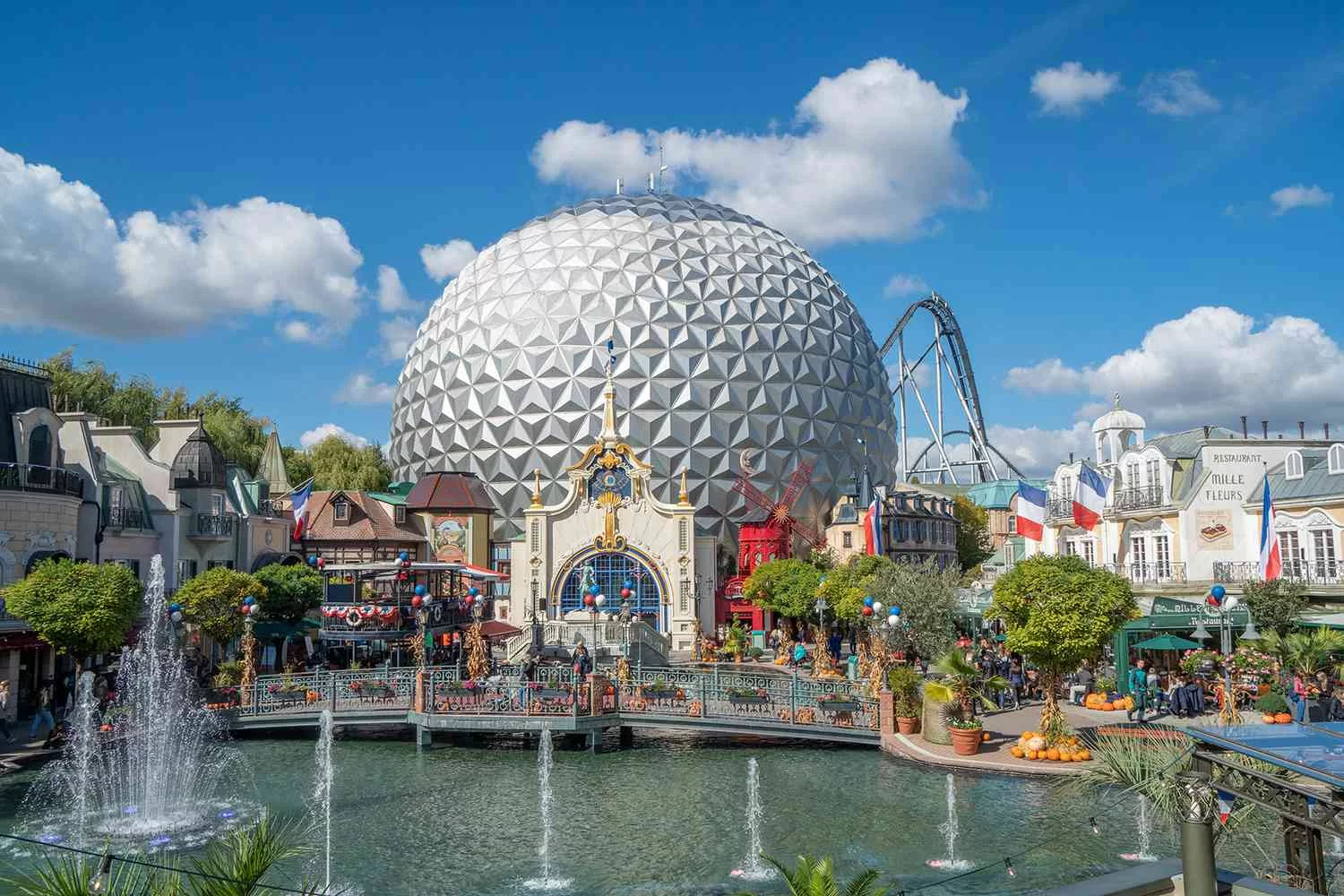 Best Theme Parks in the World: A Guide to the Top Attractions for Adventure Seekers