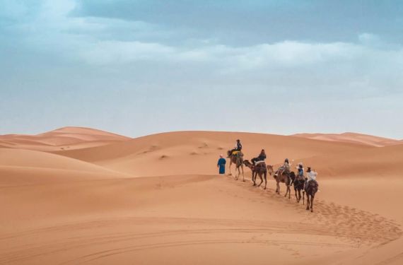 Exploring the Sahara Desert – Your Ultimate Travel Guide to a Unique Desert Adventure