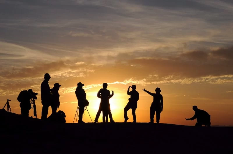 How to Organize a Group Trip with a Travel Clan: A Step-by-Step Guide