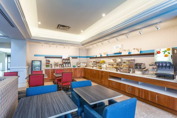 Holiday Inn Express Hauppauge-Long Island by IHG Picture 8