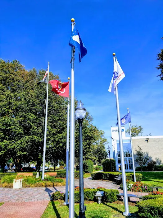 Smithtown Veterans Plaza Picture 3