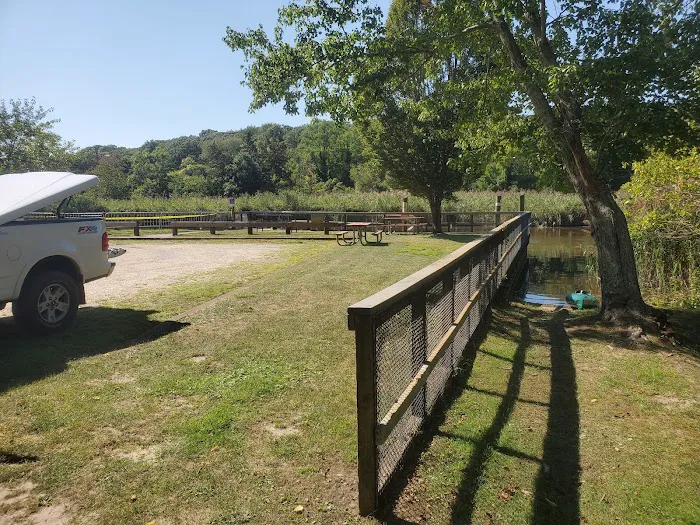 Landing Avenue Park Picture 5