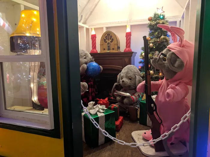 The Ronkonkoma Gingerbread House Picture 7