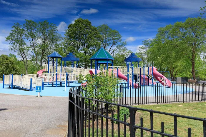 Lake Ronkonkoma County Park Home of Syag Sports Picture 1