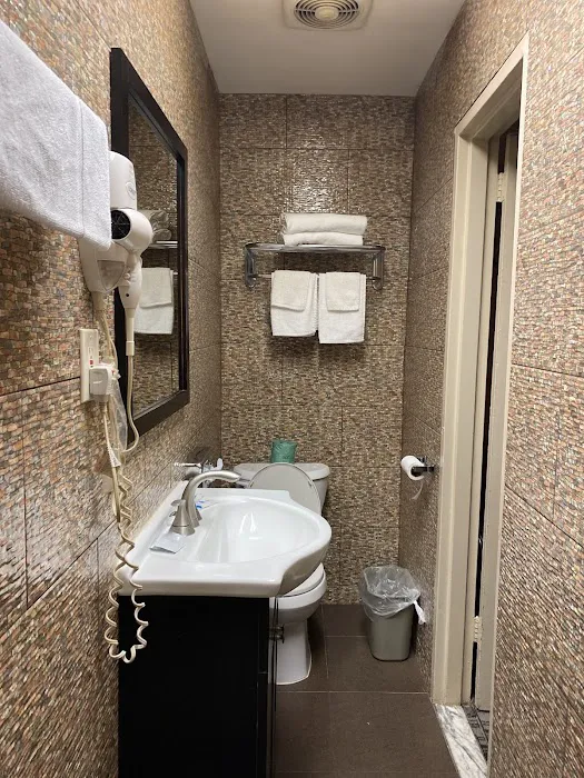 Rodeway Inn MacArthur Airport Picture 3