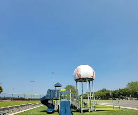 Daniel J. Flynn Memorial Park