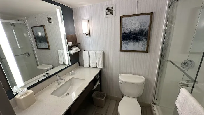 Hilton Garden Inn Islip/MacArthur Airport Picture 2