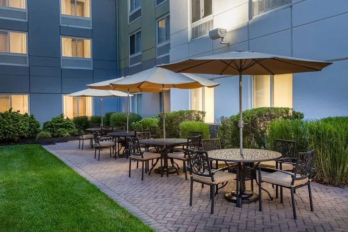 Hilton Garden Inn Islip/MacArthur Airport Picture 1
