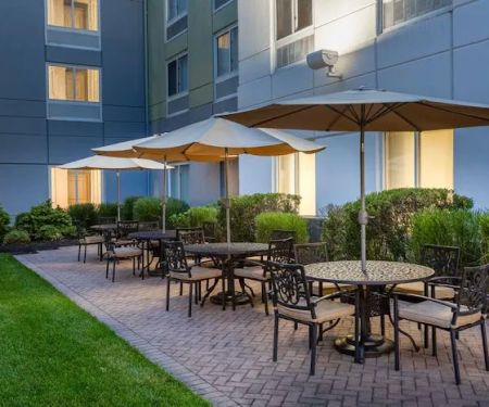 Hilton Garden Inn Islip/MacArthur Airport