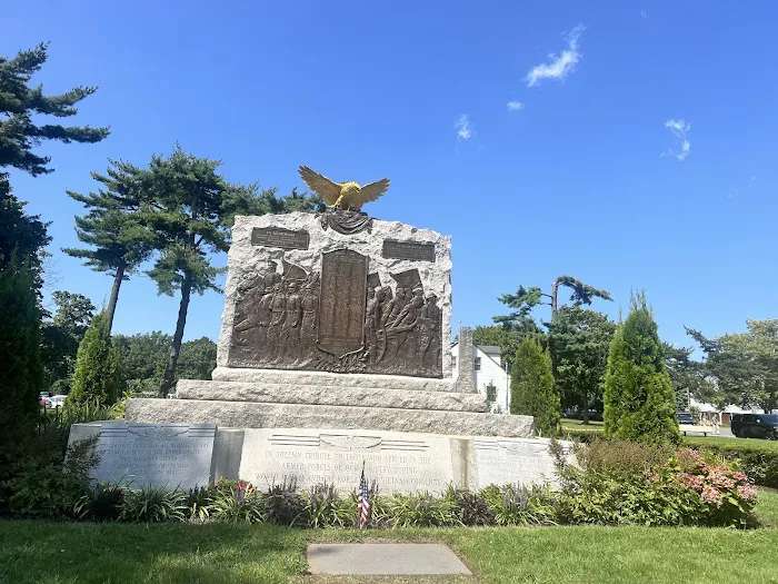 Islip Veterans Memorial Park Picture 3