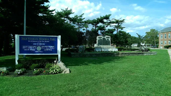 Islip Veterans Memorial Park Picture 9