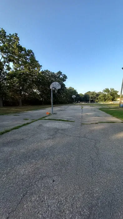 Spur Drive Park Picture 4