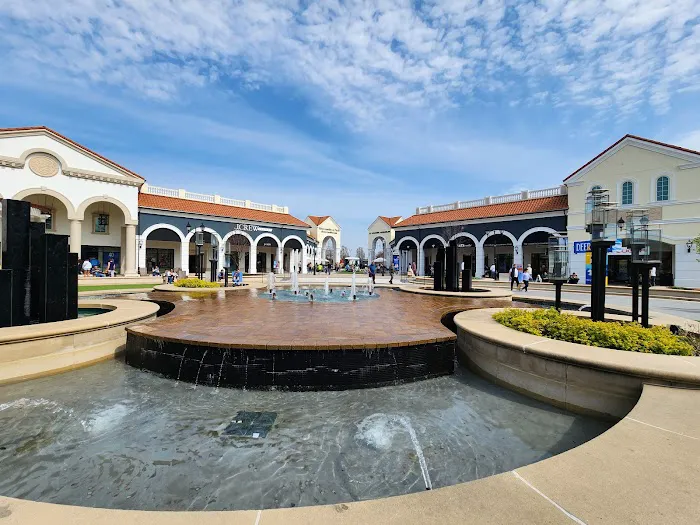 Deer park Tanger water fountain Picture 8