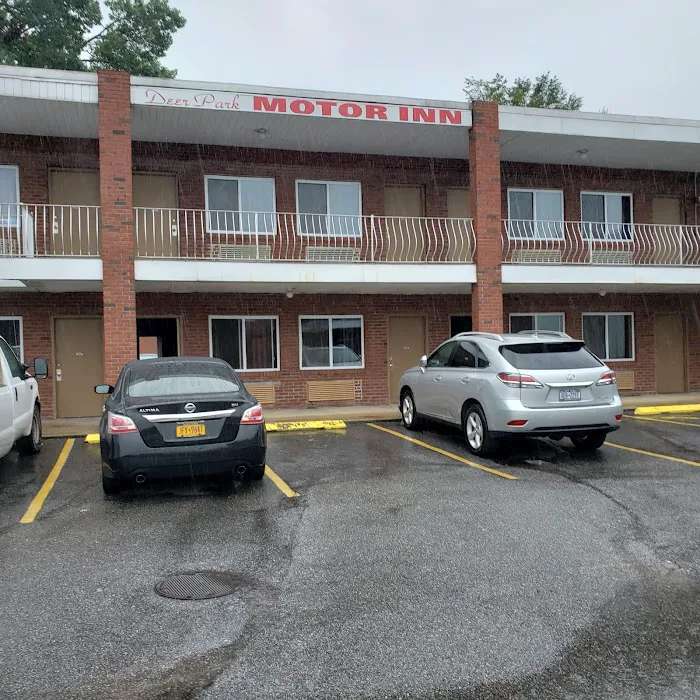 Deer Park Motor Inn Picture 2