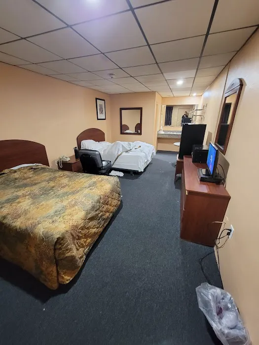 Deer Park Motor Inn Picture 3