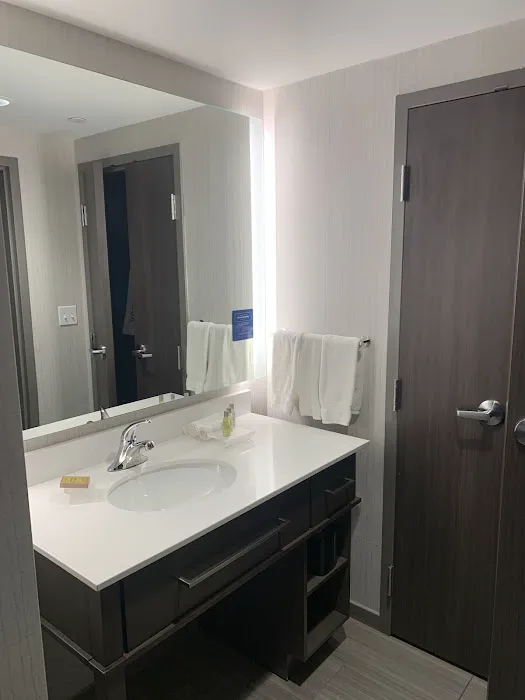 Homewood Suites by Hilton Ronkonkoma Picture 4