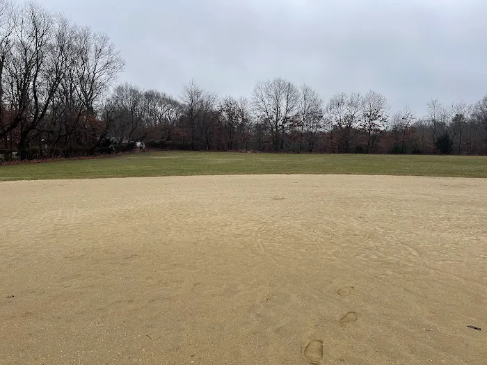 Strathmore Park Picture 1