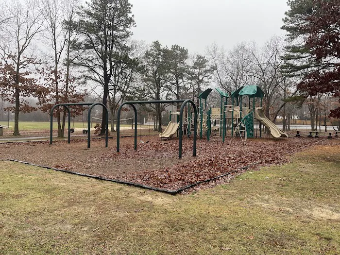 Strathmore Park Picture 2