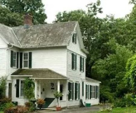 Bayles Estate Bed and Breakfast