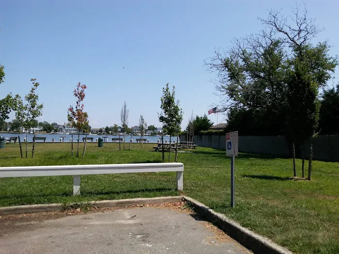 Great River Dock Park Picture 8