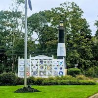 Bay Shore Lighthouse Replica ico