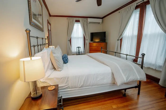 The Ocean Bay House Picture 6