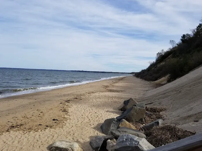 Callahans Beach Park Picture 2