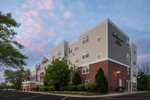Residence Inn Long Island Holtsville Picture 4