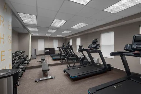 Residence Inn Long Island Holtsville Picture 9