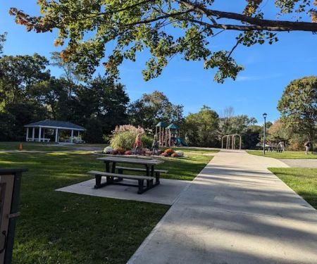 Sycamore Circle Park