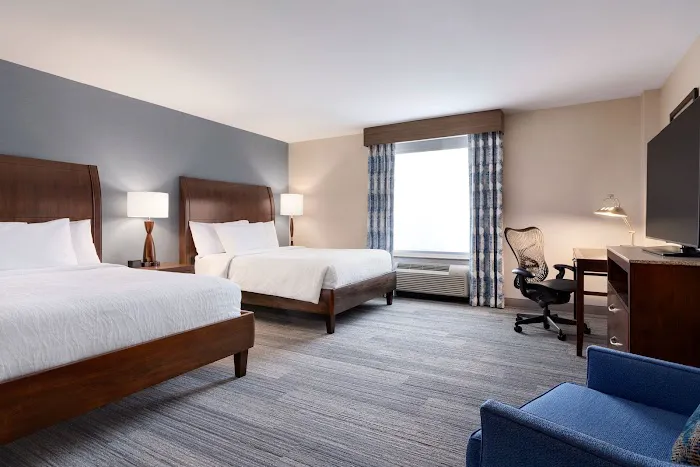 Hilton Garden Inn Stony Brook Picture 3