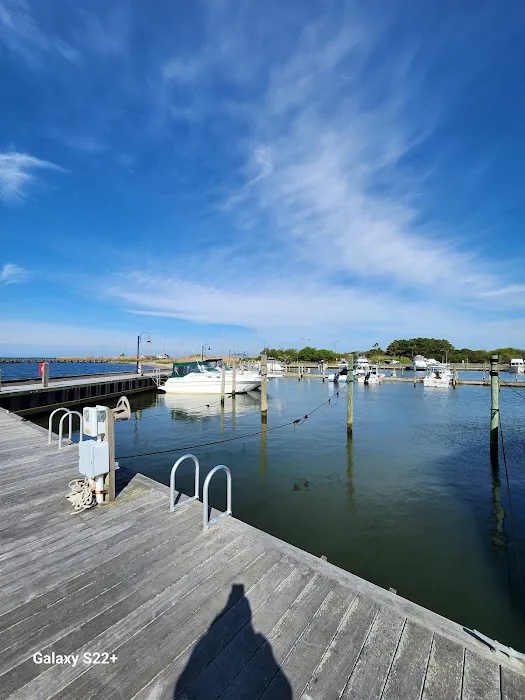 East Islip Marina Park Picture 4