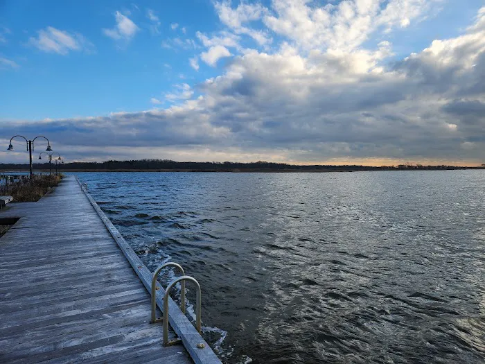 East Islip Marina Park Picture 3