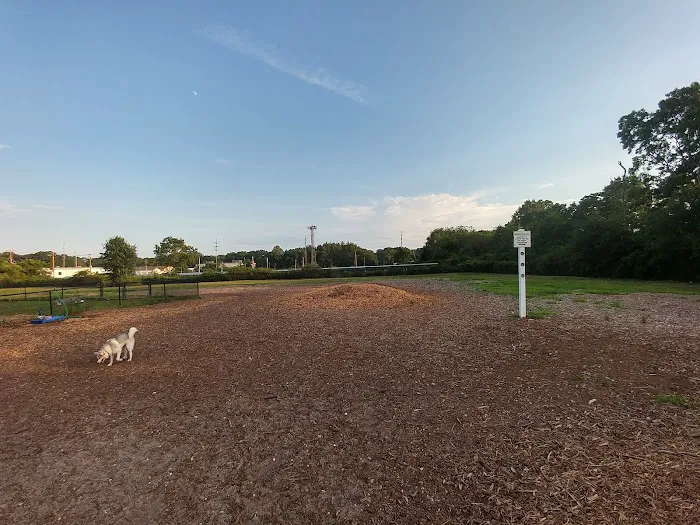 Cherry Avenue Dog Park Picture 1