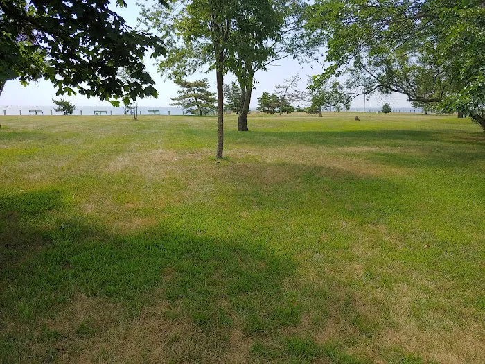 Gilbert Park Picture 8