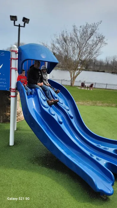 Phelps Lane Park Picture 4