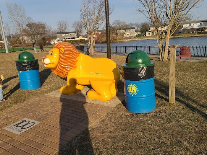 Phelps Lane Park Picture 9