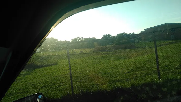 playground, tennis courts Picture 5