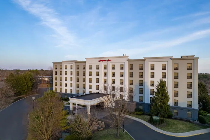 Hampton Inn Long Island - Brookhaven Picture 7