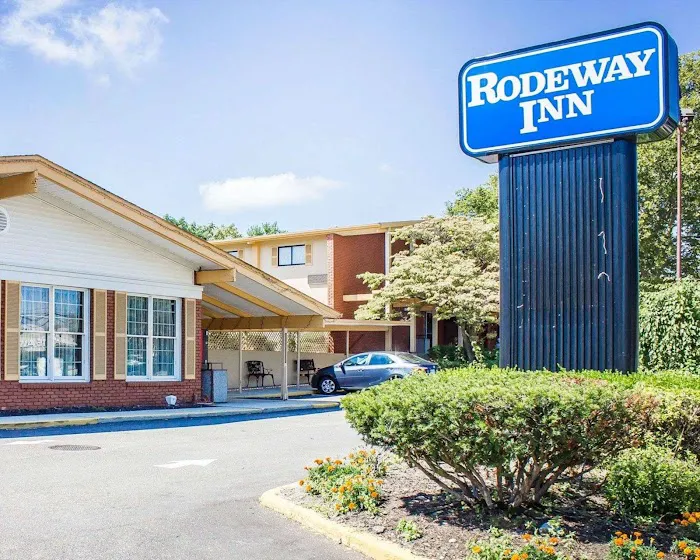 Rodeway Inn Huntington Station - Melville Picture 2