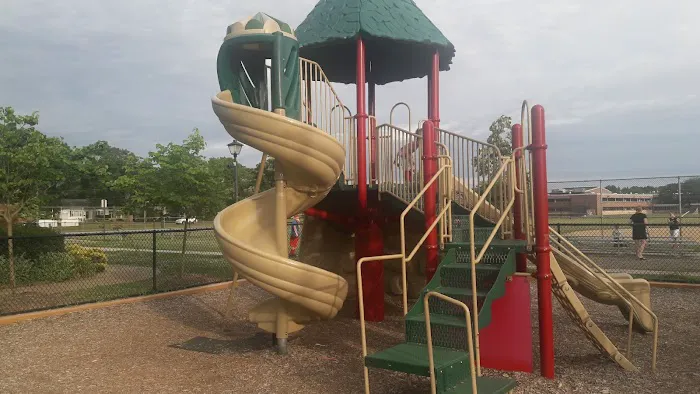 Peter A. Nelson Park Picture 9