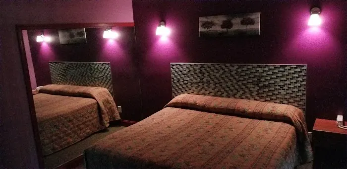 Budget Inn Picture 1