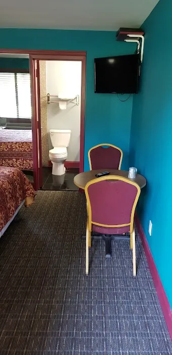 Budget Inn Picture 5