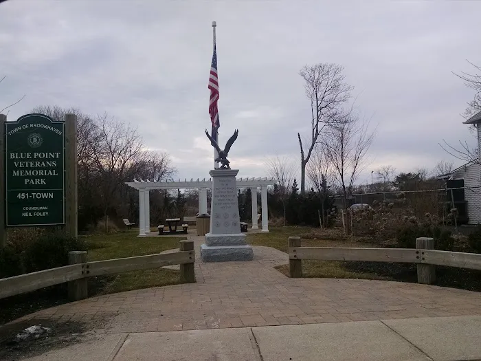 Blue Point Veterans Memorial Park Picture 3