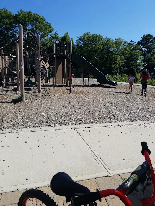 Sean Dixon Memorial Park Picture 9
