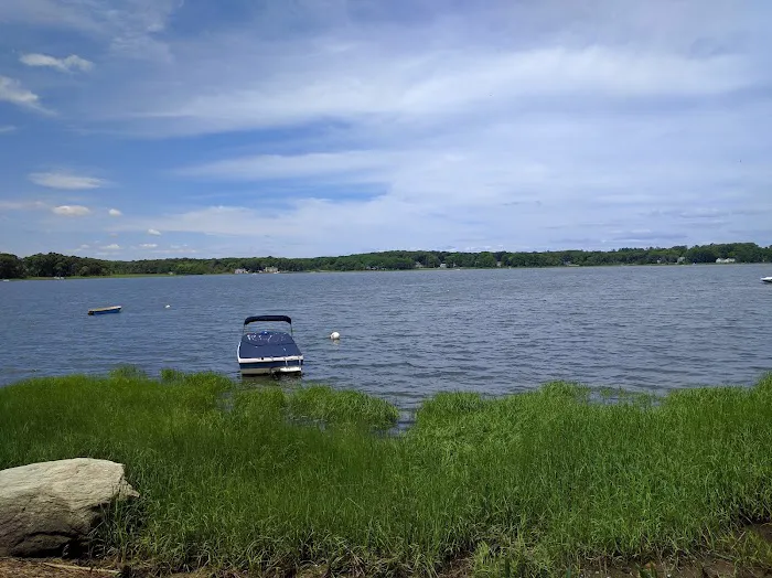 Minasseroke Beach Picture 3