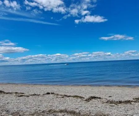 Cranes Neck Beach