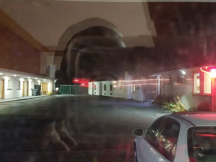 Sunrise Inn Picture 5