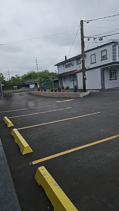 Sunrise Inn Picture 9